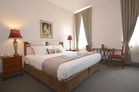 Central Springs Inn - Accommodation Australia 3