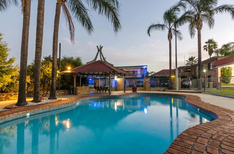 Centrepoint Midcity Motor Inn - Bed n Breakfasts 1