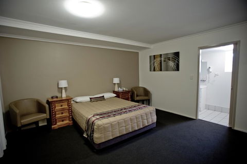 Centrepoint Motor Inn - Accommodation Australia 1