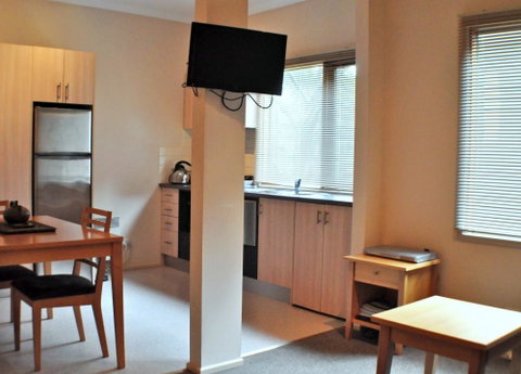 Champagne - Accommodation Australia 1