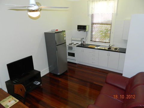 Champion Bay Apartments - Accommodation Australia 0