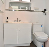 Charming 1 Bedroom Apartment in Leafy Green Hawthorn - Bed n Breakfasts