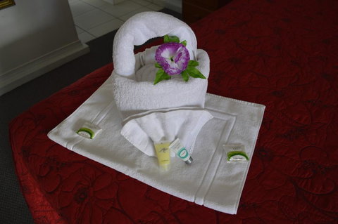 Charters Towers Motel - Australia Shopping 2