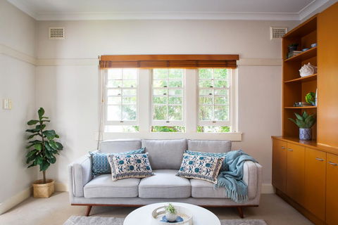 Chic Apartment With Sun Lounge Near Manly Beach - Accommodation Australia 3