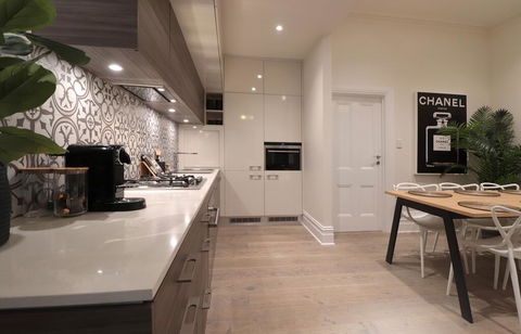 CITYSCAPE Davcorp Executive Rentals - Free Wifi Wine Netflix In Nth Adelaide - Accommodation Australia 2