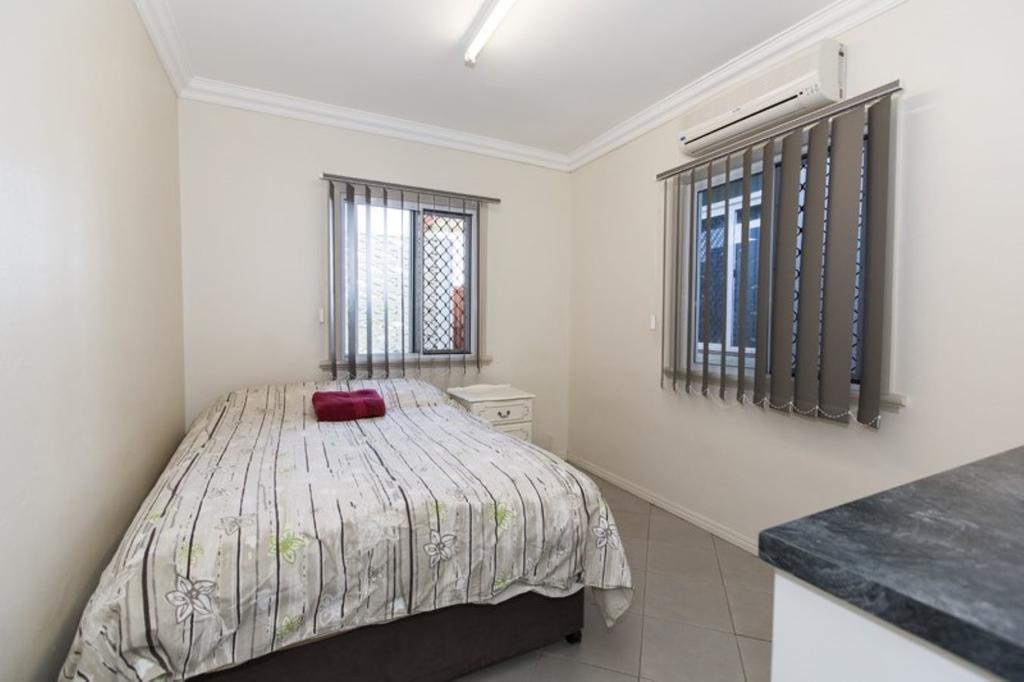 Parkside QLD Bed n Breakfasts