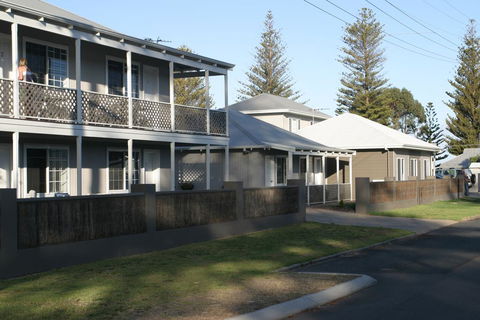 Clearwater Motel Apartments - Accommodation Australia 0