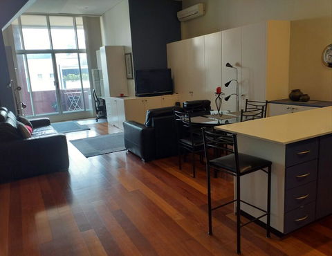 Cleopa Apartment Camperdown - Accommodation Australia 0