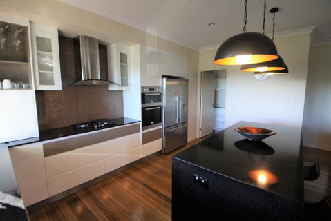 Club Jewel - Accommodation Australia 3