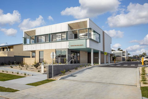 Club Old Bar Motel - Australia Shopping 3