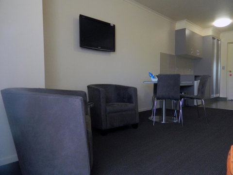 CluBarham Motel - Accommodation Australia 1