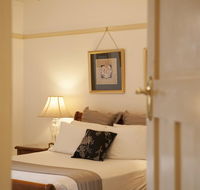 Cobb  Co Court Boutique Hotel - Accommodation Australia