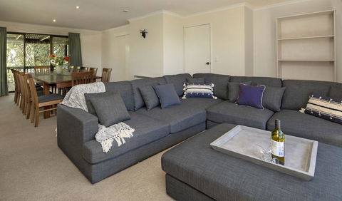 Cobbon Retreat - Accommodation Australia 0