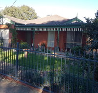 Cobram Cottage - Accommodation Australia