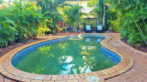 Coconut Grove Holiday Apartments - Accommodation Australia 0