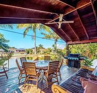 Coconut Grove Holiday House - Accommodation Australia