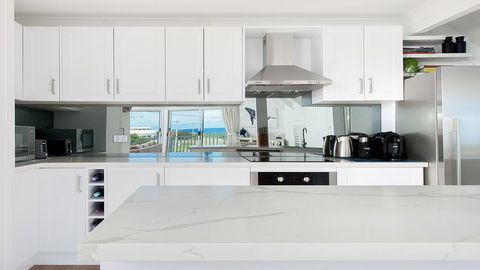 Combined Kingsley Beach House - Accommodation Australia 1