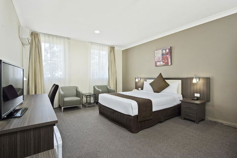 Comfort Inn & Apartments Dandenong - Accommodation Australia 3