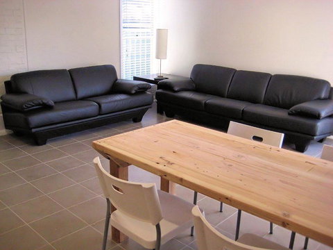 Comfy Stay Accommodation - Local Tourism 0