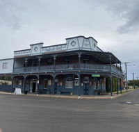 Commercial Hotel Curlewis - Australia Shopping