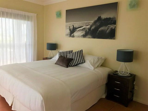 Compass Point 8 - Accommodation Australia 1