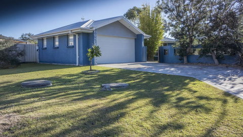 Conley Ave 8 Pet Friendly - OUTSIDE Only - Accommodation Australia 1