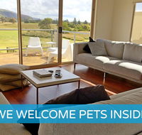 Contemporary Golf Course Frontage 3BR - Accommodation Australia