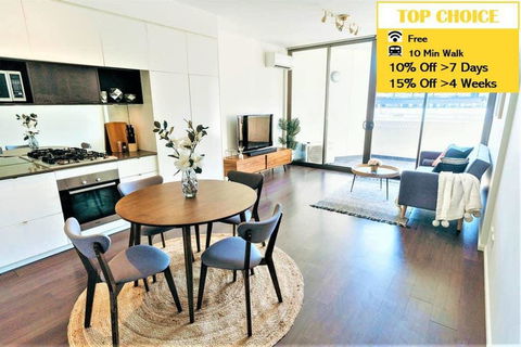 Convenient & Cozy 1BR Next To Mall. 10 Min To CBD - Accommodation Australia 0