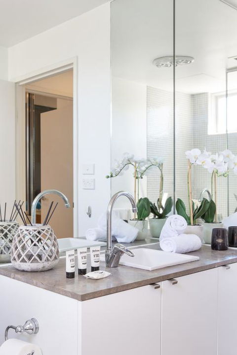 Convenient Apartment Close To Airport And City - Australia Shopping 3