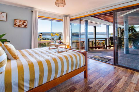 Coota Views Unit - Accommodation Australia 1