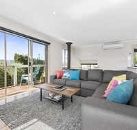 Coral Reef - Accommodation Australia