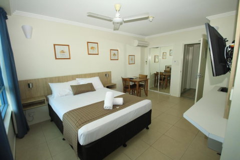 Coral Sea Vista Apartments - Accommodation Australia 3