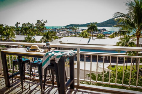 Coral Sea Vista Apartments - Accommodation Australia 0