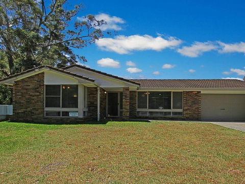 Corner Haven - Family Retreat With Outdoor Living - Accommodation Australia 0