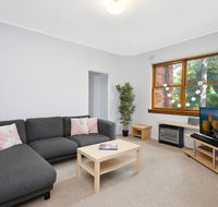 Cosy 2BR plus Parking in Nth Sydney - Accommodation Australia