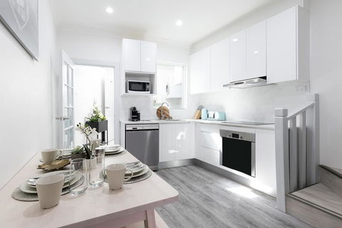 Cosy Darlinghurst Terrace In The Best Location - Accommodation Australia 3