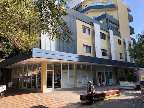 Cosy Studio Apartment Seconds From Manly Beach - Accommodation Australia 1