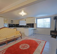 Cottage in the Country - Accommodation Australia