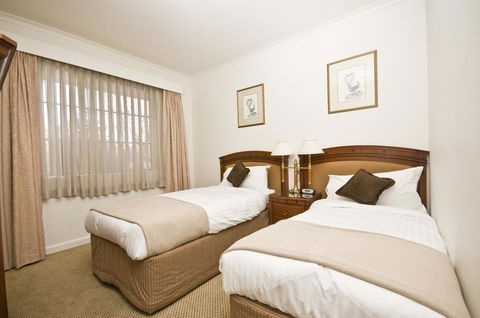 Country Plaza Motel - Australia Shopping 3