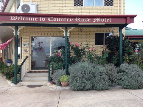 Country Rose Motel Warwick - Local Tourism 1