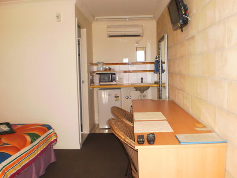 Country View Motel Ilbilbie - Accommodation Australia 0