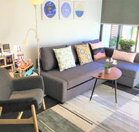 Cozy homely apartment CBR central - Australia Shopping