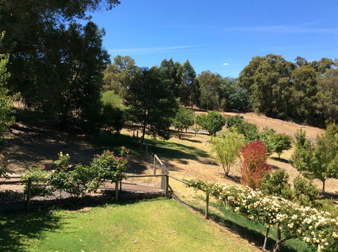 Crabapple Lane - Accommodation Australia 1