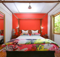 Crater Lakes Rainforest Cottages - Local Tourism