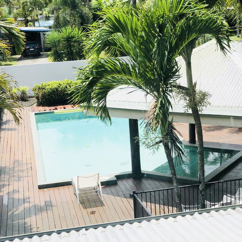 Crazy About Cairns Resort Living - 6 Bedrooms - Accommodation Australia 3