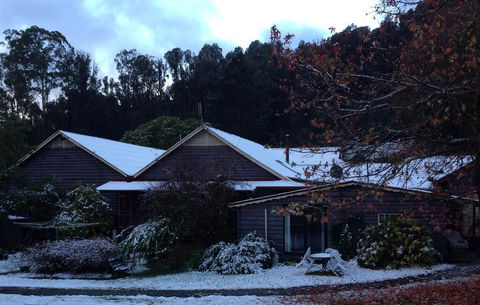 Crossways Country Inn - Accommodation Australia 3