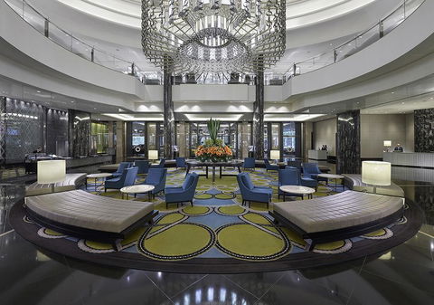 Crown Towers Melbourne - Local Tourism 3