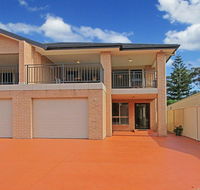CShells On Quay - perfect location and great views - Accommodation Australia