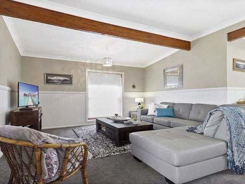 Cudgee - Quaint Cottage With Separate Cabin - Accommodation Australia 1