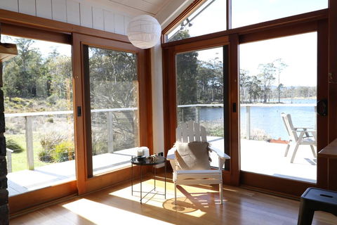 Currawong Lakes Tasmania - Accommodation Australia 3